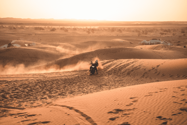viajes en moto trail